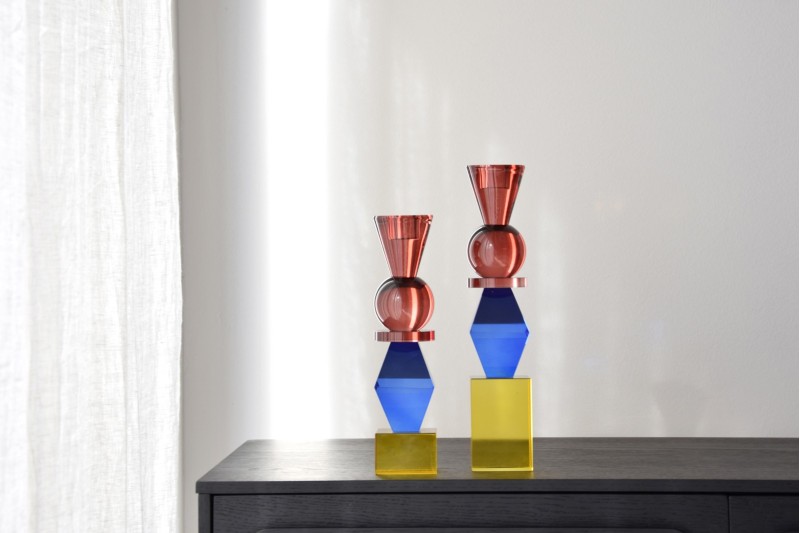COLLECTION DE FORMES : CANDÉLABRES EN VERRE COLORÉ| VP Interiorismo